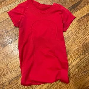 Lululemon swiftly tech top